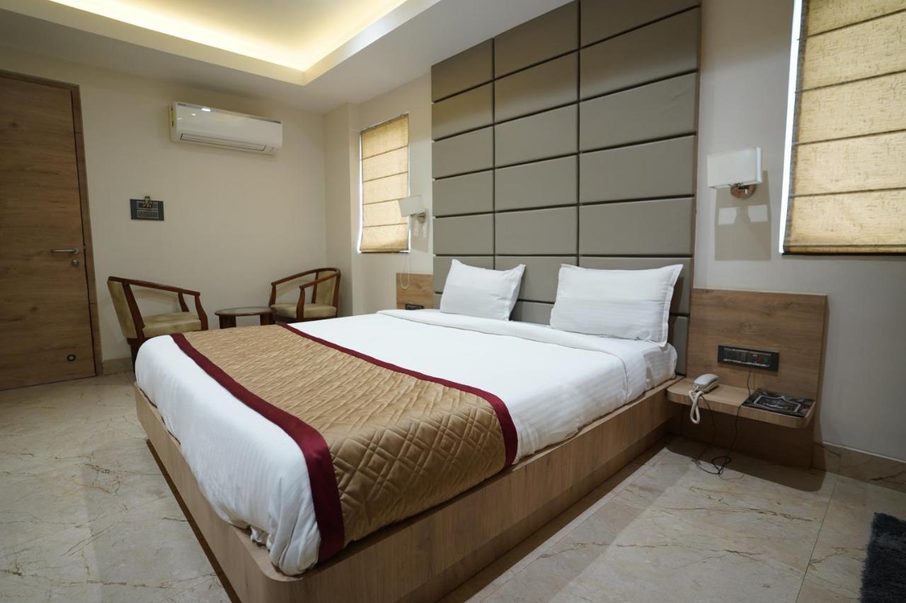 Hotel The Venue Dhanbad Exterior photo
